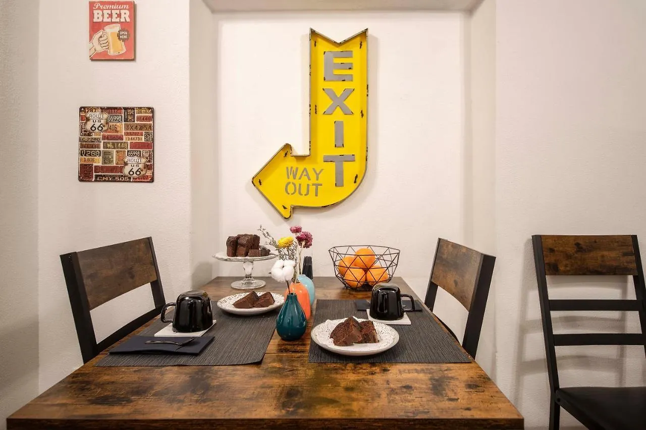 Stranamore Apartments Trastevere Rome Italy
